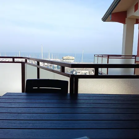 Cv020 - Cervia, Trilocale Con Meravigliosa Vista Mare